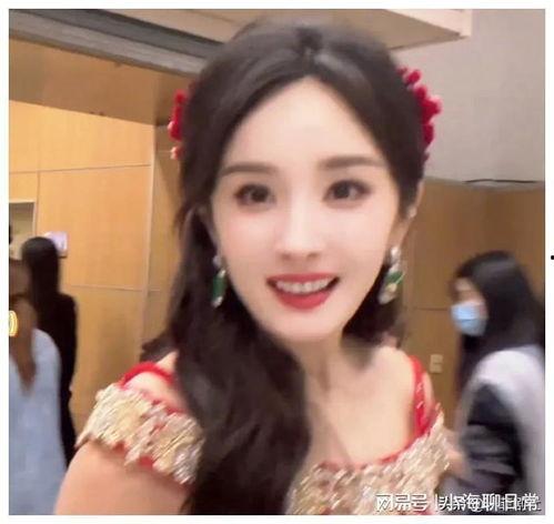 娱乐圈吃瓜搞笑爆料视频,吃瓜视频揭秘明星幕后趣事